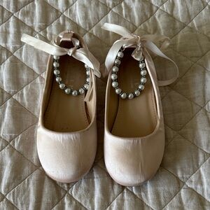 Charming Cream Kids Dress Shoes with Pearl Detail